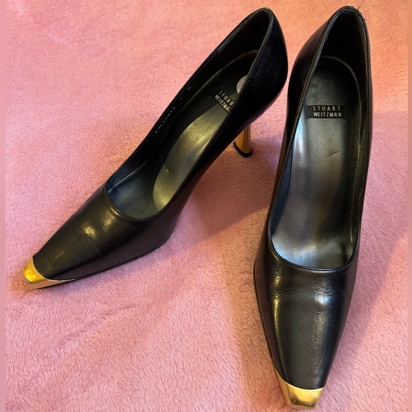 Stuart Weitzman Vintage 90s Black Leather Kitten Heels Gold Toe Size 7 Narrow - Picture 4 of 8